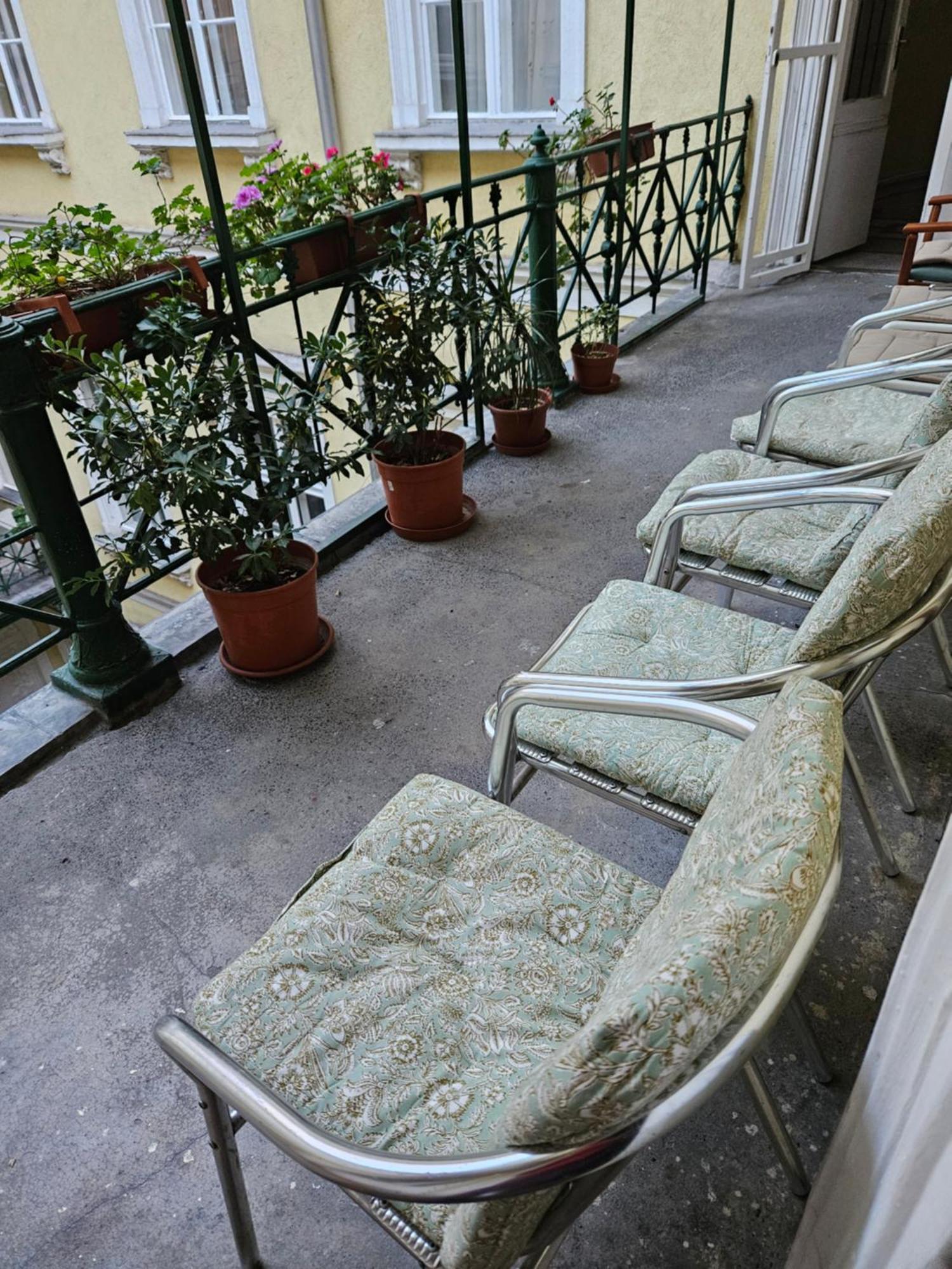 Danubescree Cozy Apartment Budapest Bagian luar foto